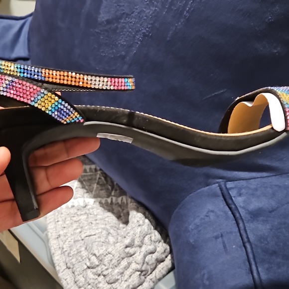 🌈 rainbow kitten heel- Torrid - Picture 4 of 4